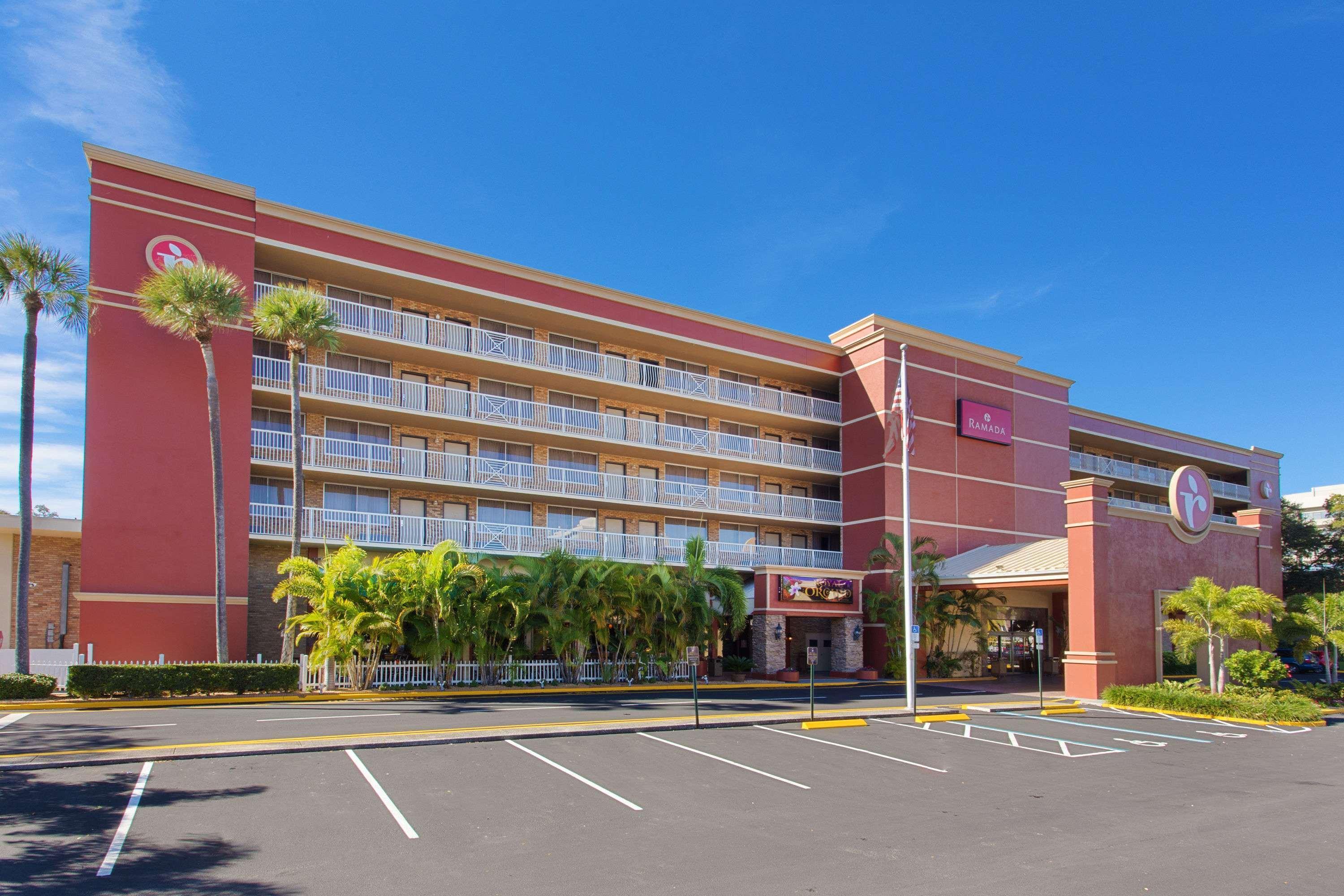 Ramada By Wyndham Tampa Westshore Airport South Экстерьер фото