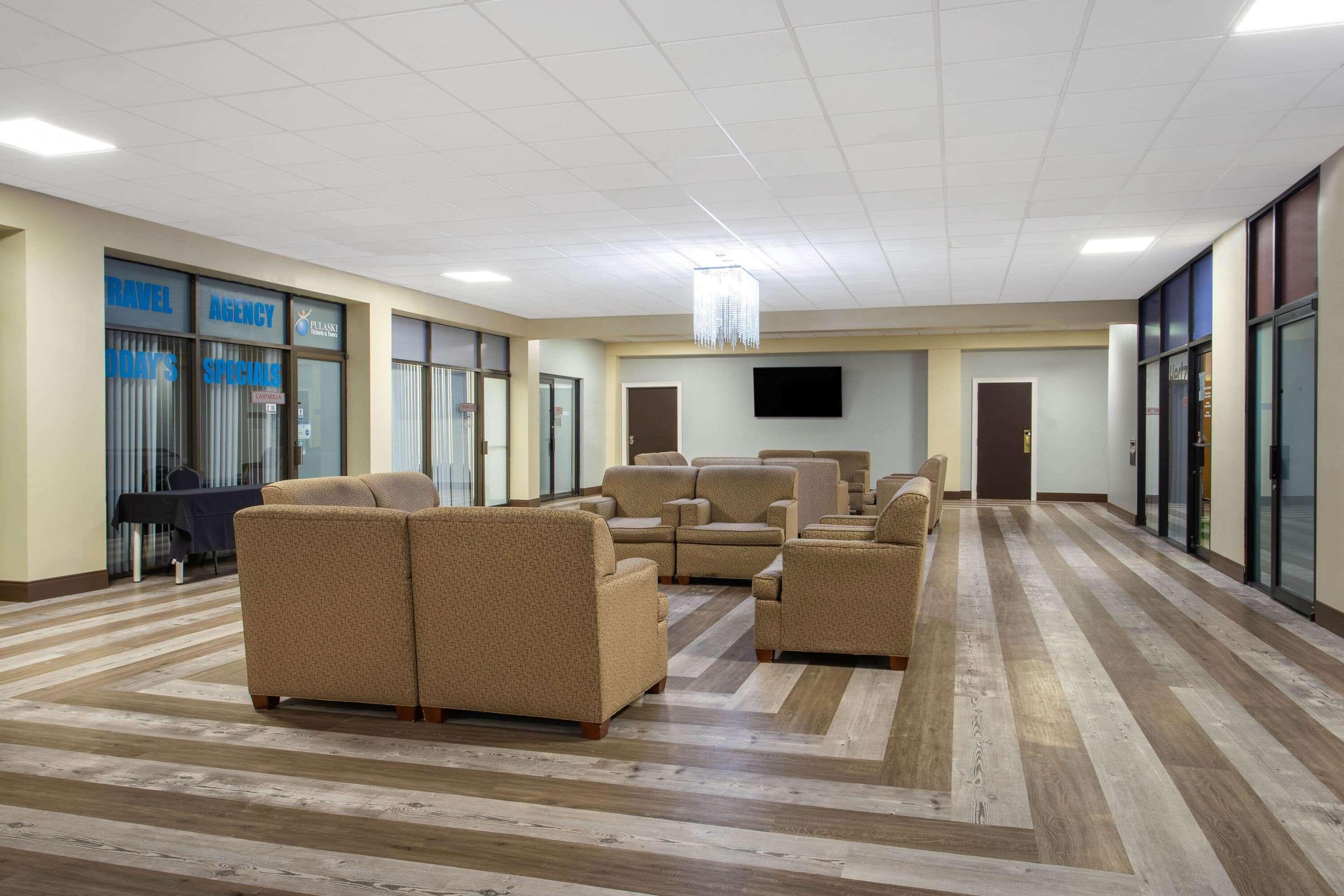 Ramada By Wyndham Tampa Westshore Airport South Экстерьер фото
